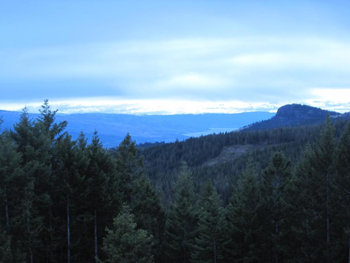 Wild Nature B&B Kelowna Dış mekan fotoğraf